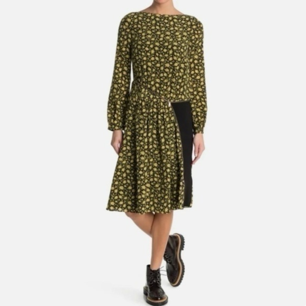 BURBERRY Silk Long Sleeve Zip Detail Floral Dress in Pale Yellow Saffron Size 4